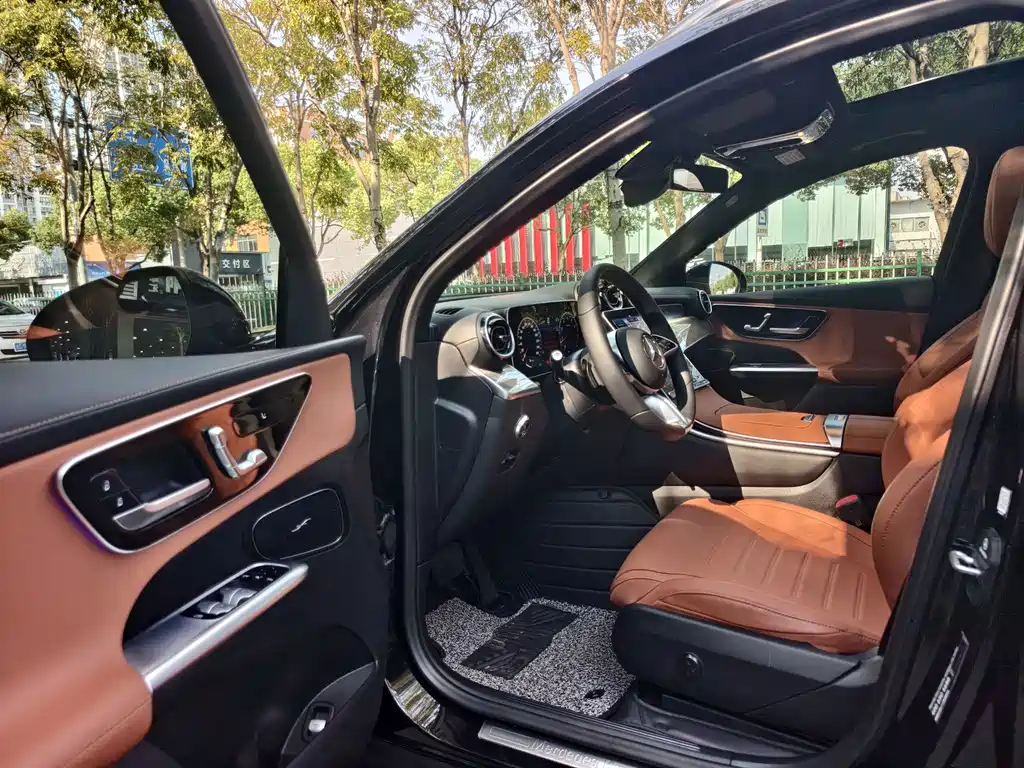 Mercedes-Benz GLC — миниатюра 5