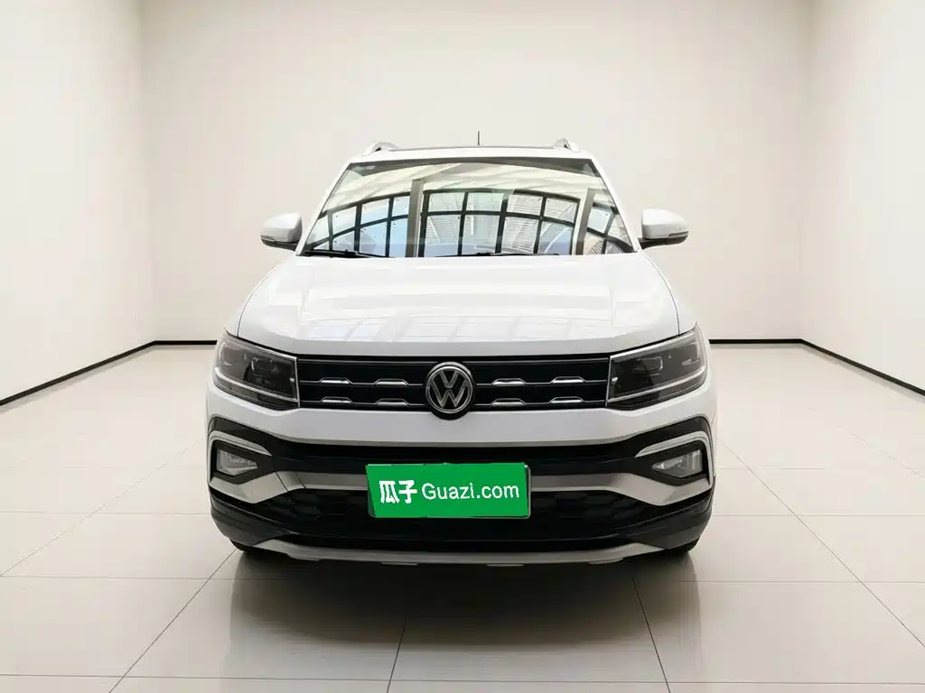 Volkswagen T-Cross — миниатюра 2