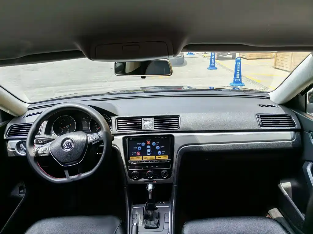 Volkswagen Passat — миниатюра 7