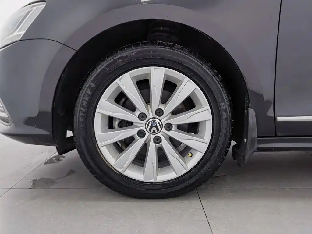 Volkswagen Sagitar — миниатюра 17