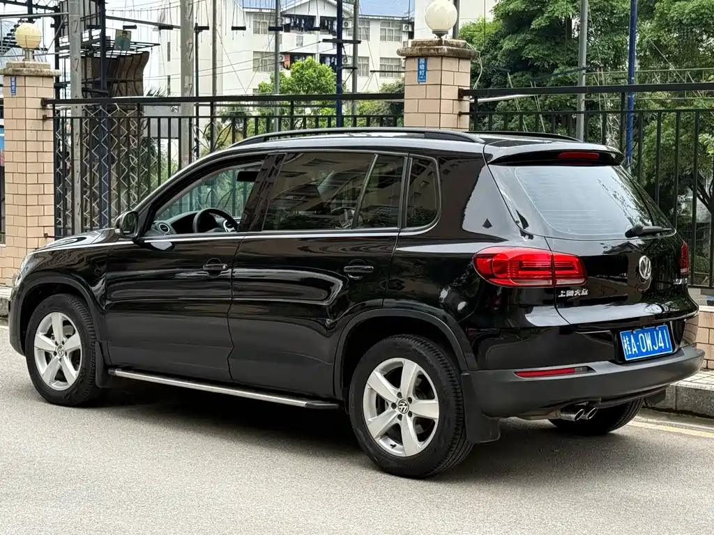 Volkswagen Tiguan — миниатюра 3