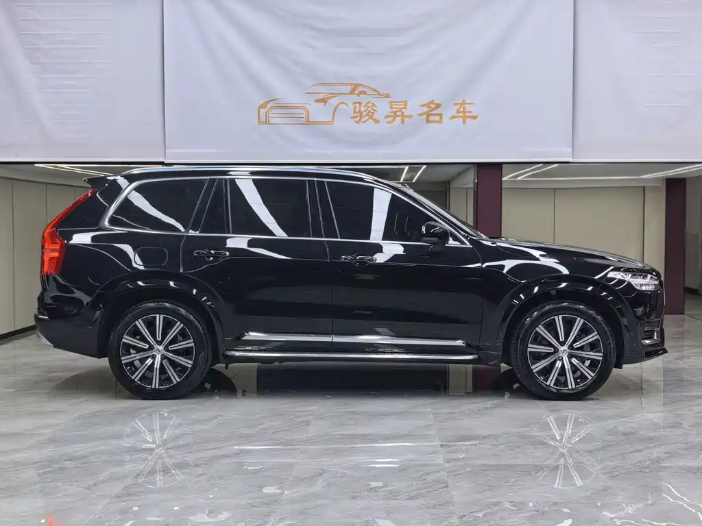 Volvo XC90 — миниатюра 8