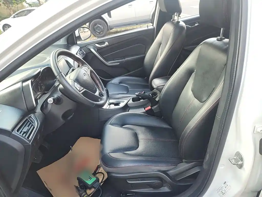 Chery Arrizo 5 — миниатюра 15