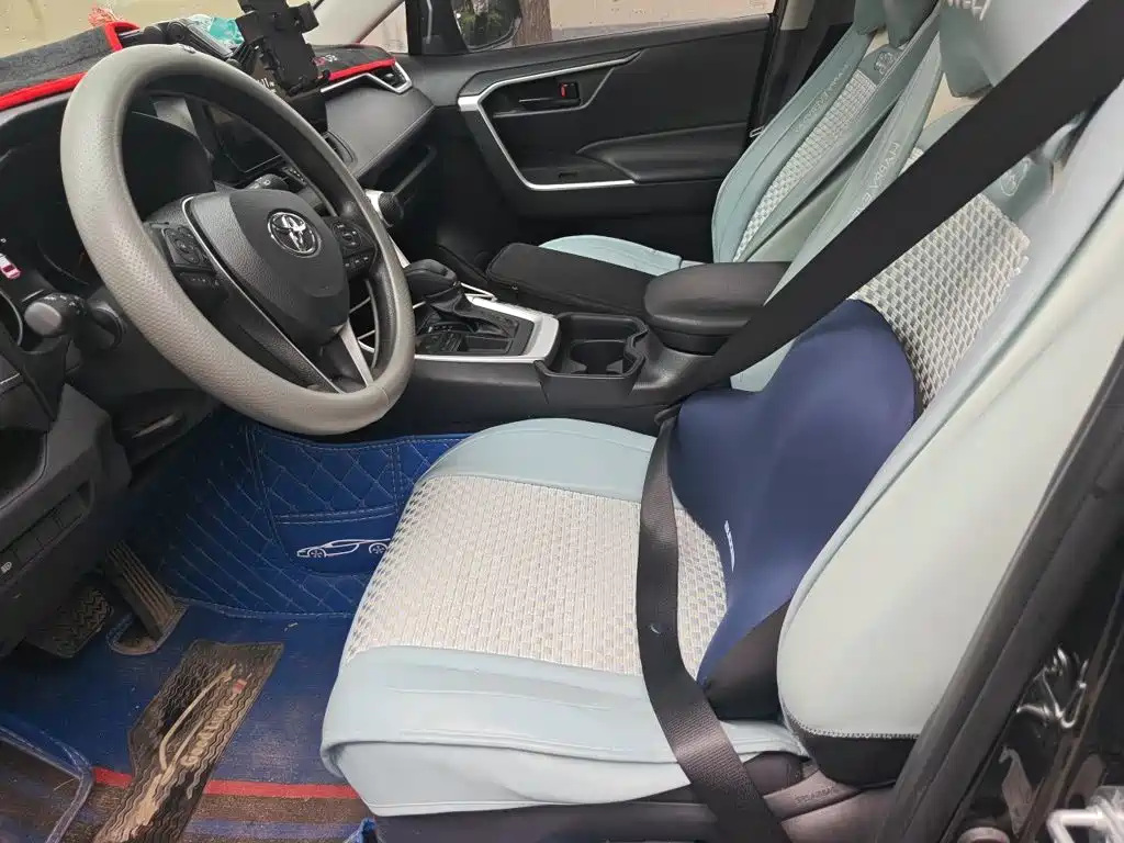 Toyota Wildlander — миниатюра 16