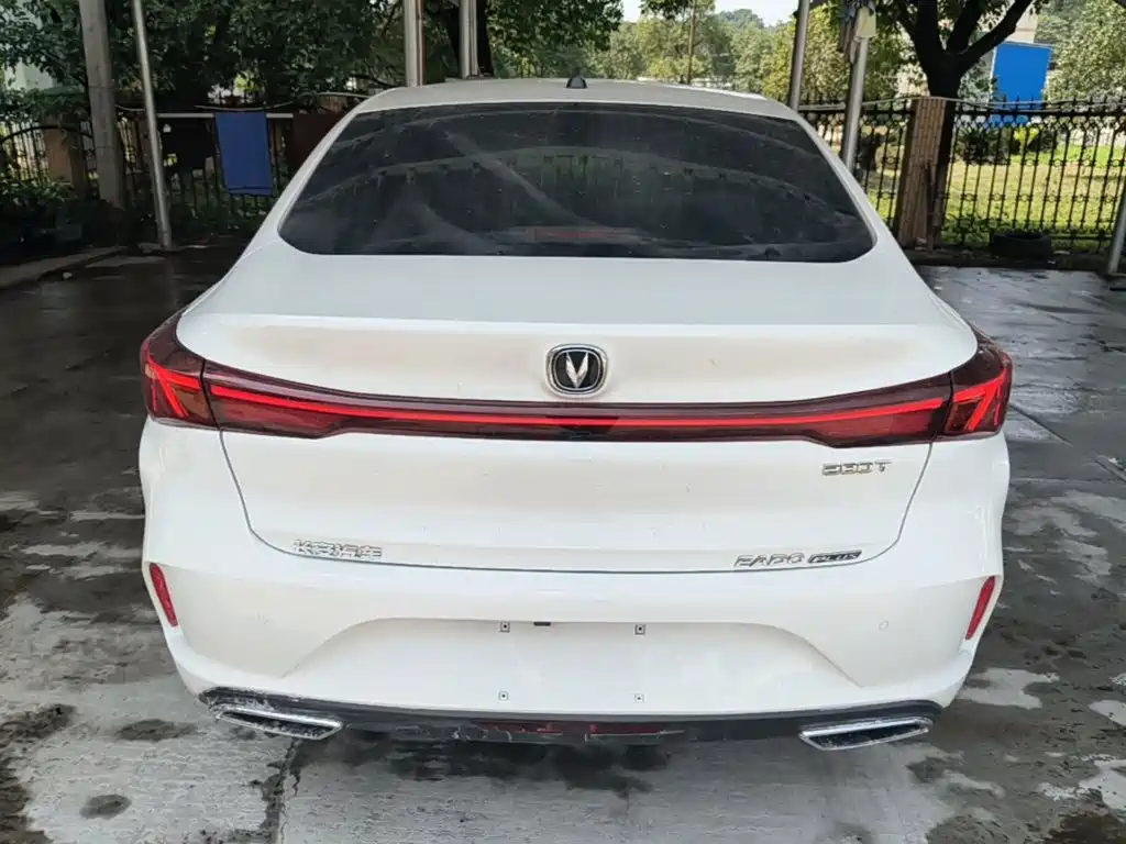Changan Eado — миниатюра 6