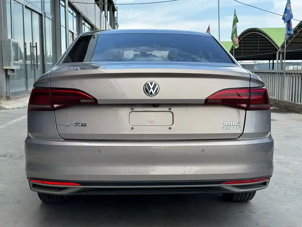 Volkswagen Bora — миниатюра 5