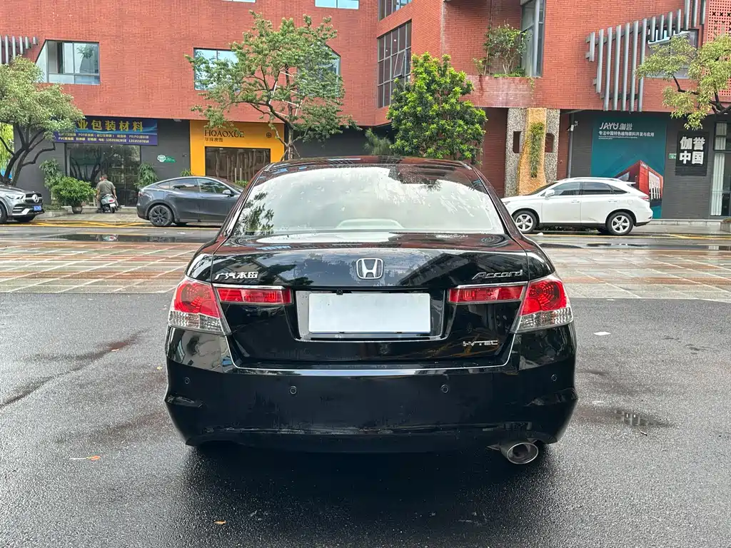 Honda Accord — миниатюра 5