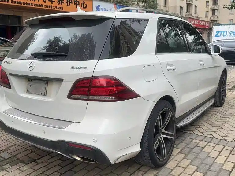 Mercedes-Benz GLE (Import) — миниатюра 4