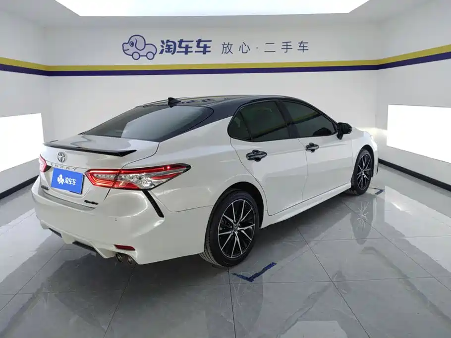 Toyota Camry 2021 2.5S