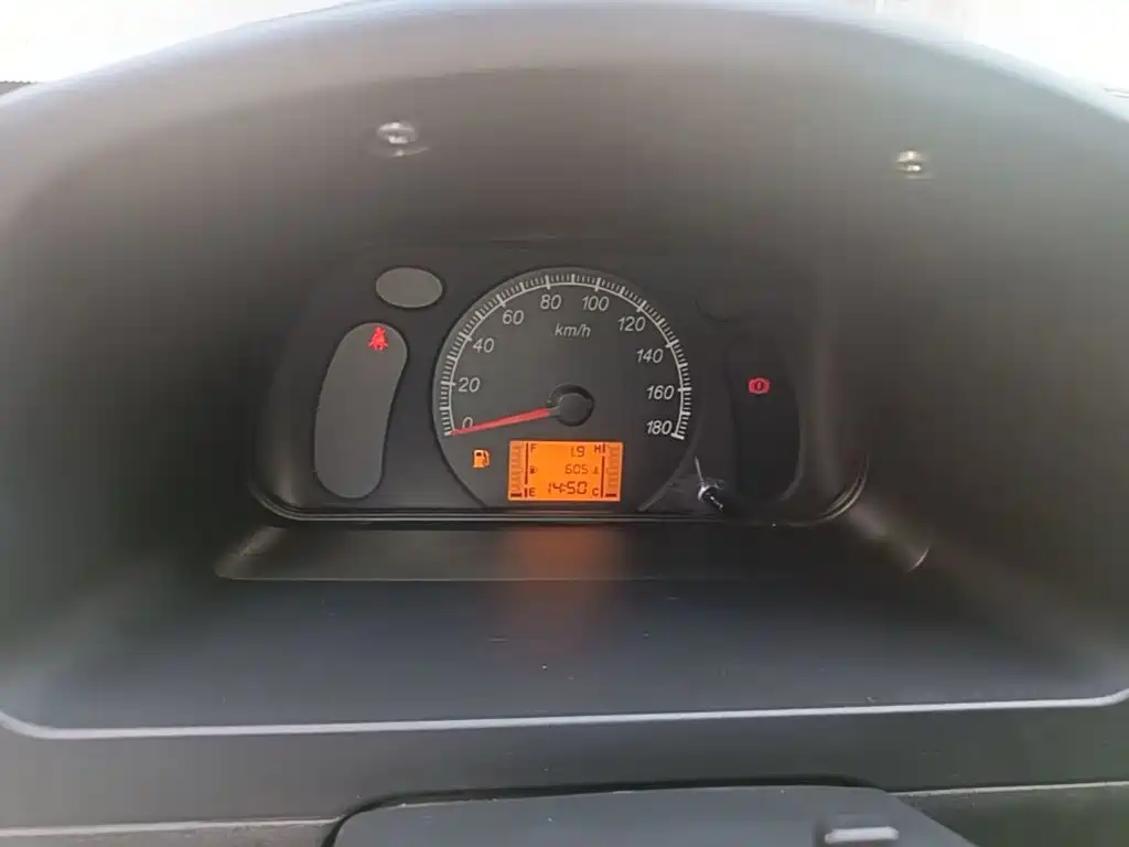 Wuling Zhiguang — миниатюра 12
