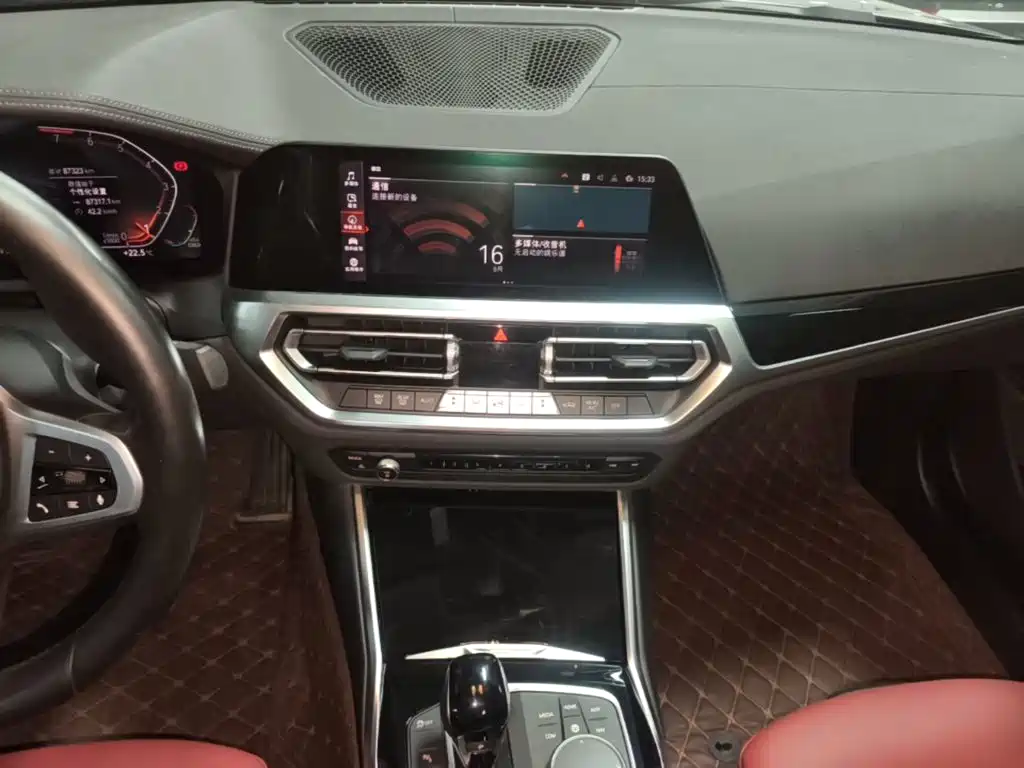 BMW 3 Series — миниатюра 13
