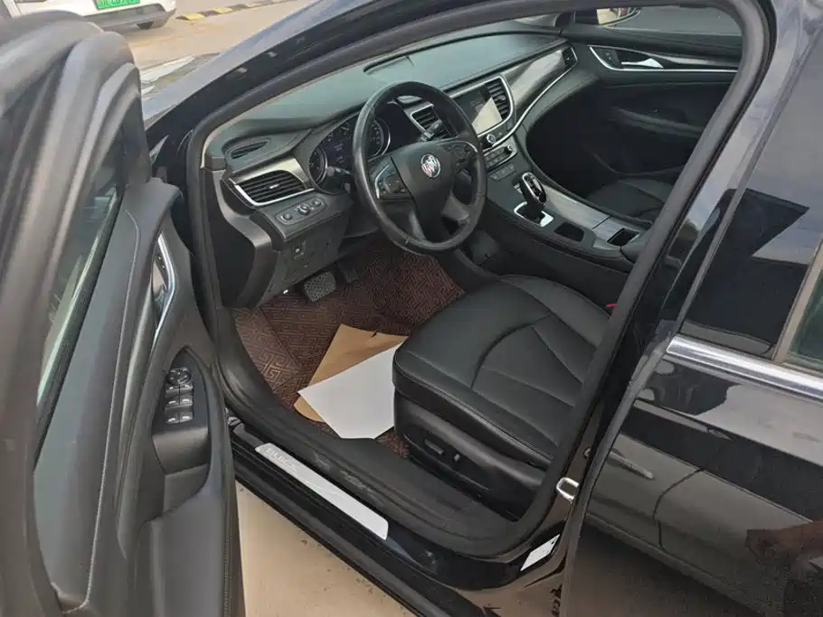 Buick LaCrosse — миниатюра 9