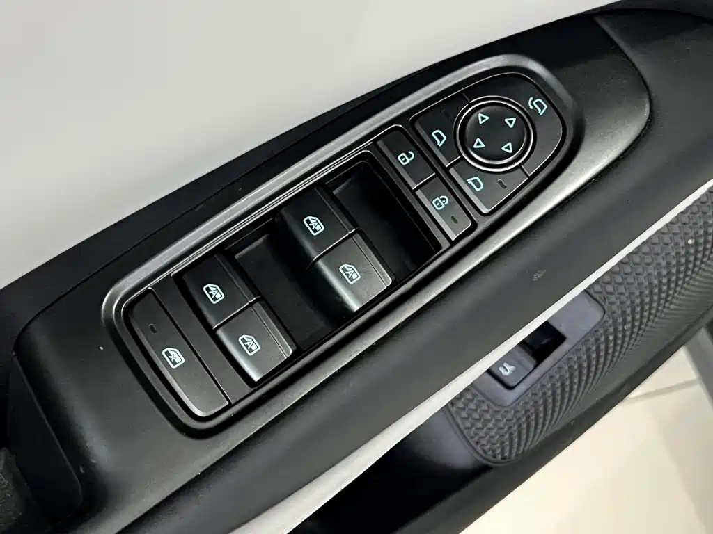 BYD Seals 06 DM-i версия для путешествий — миниатюра 15