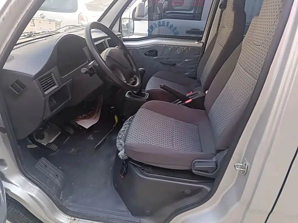 Wuling Zhiguang — миниатюра 15