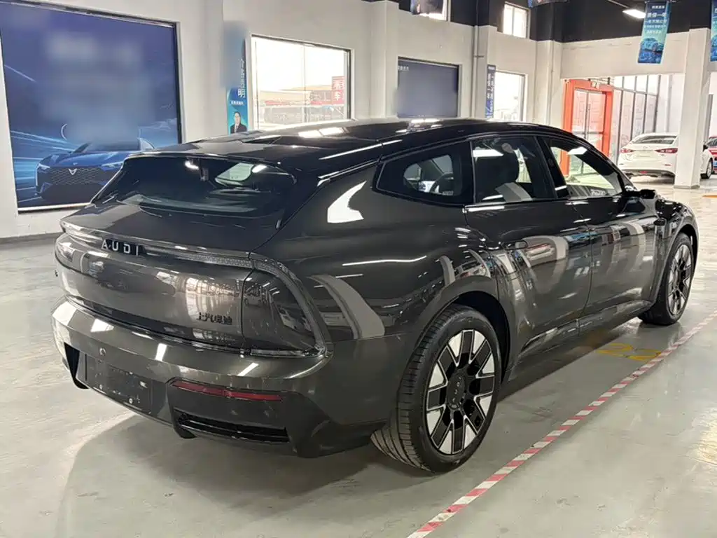Audi E5 Sportback — миниатюра 15