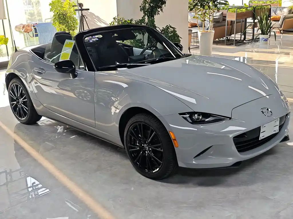Mazda MX-5 — миниатюра 3