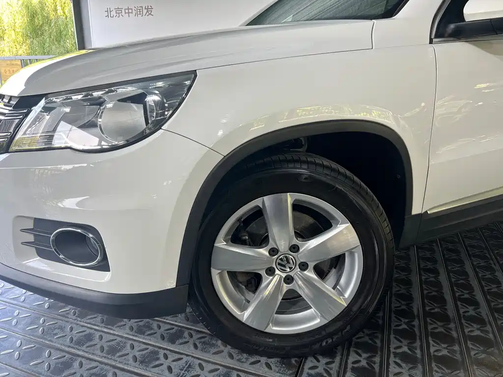 Volkswagen Tiguan — миниатюра 19