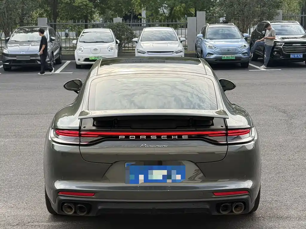 Porsche Panamera — миниатюра 8