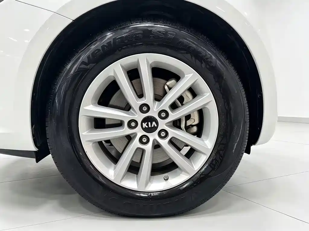 Kia KX7 — миниатюра 16