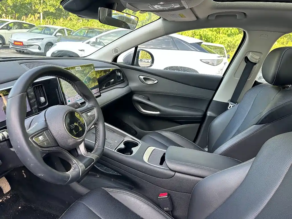 BYD 05 EV 2025 520KM