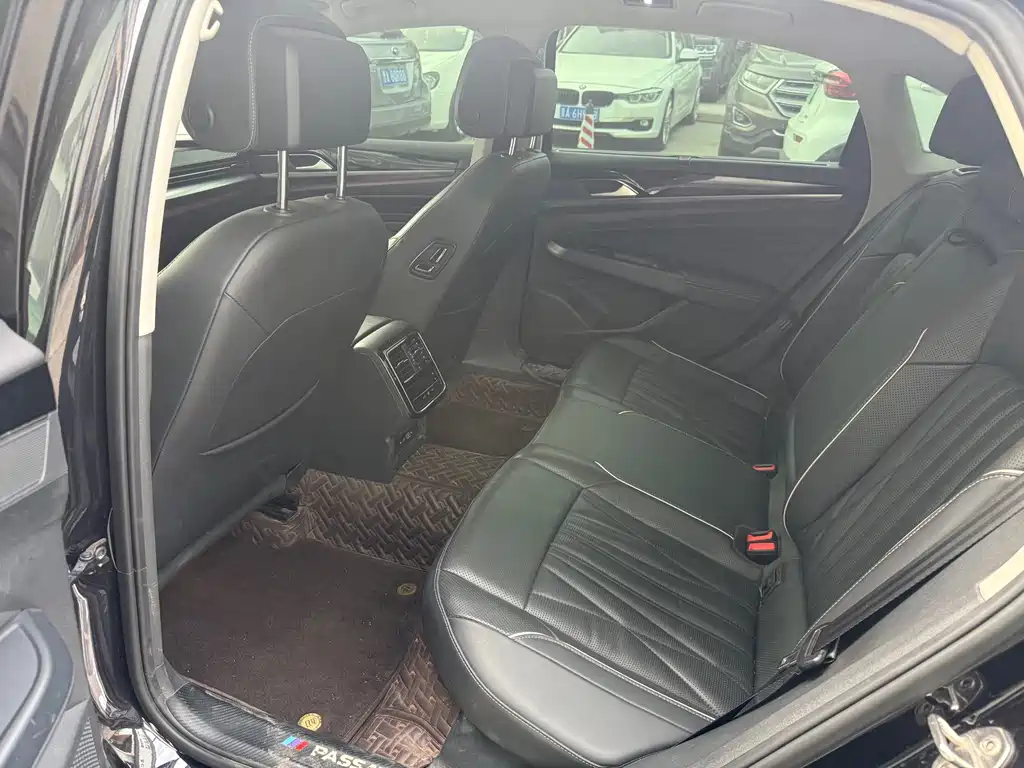 Volkswagen Passat — миниатюра 5