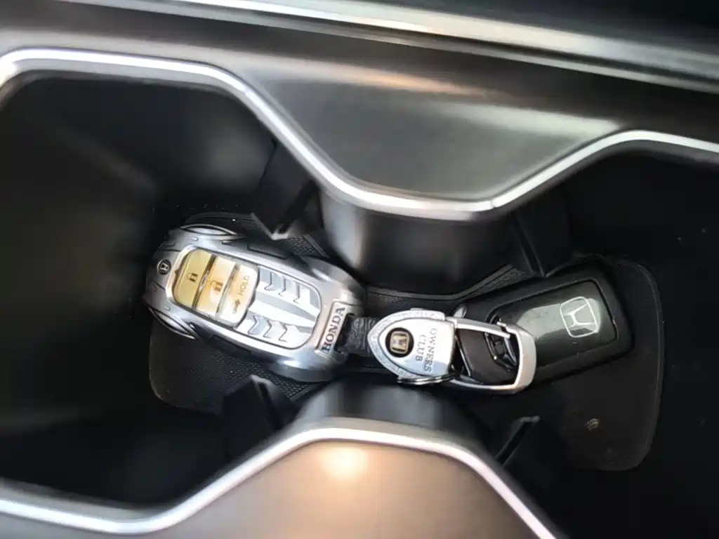 Honda Accord — миниатюра 9