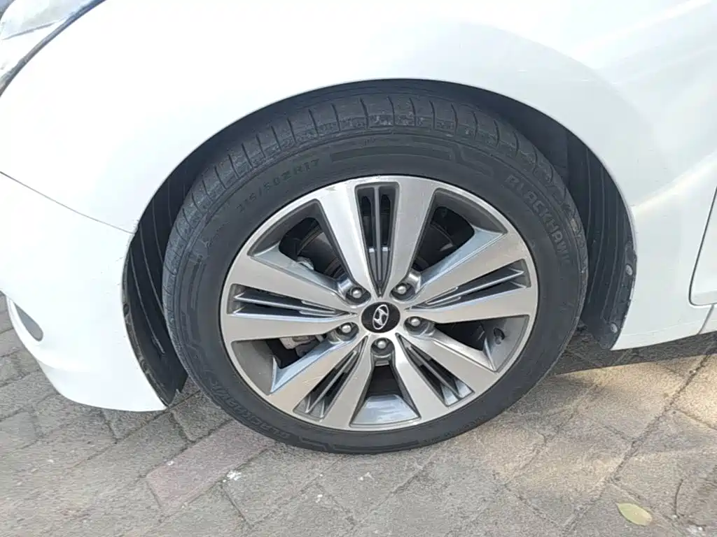 Hyundai Mistra — миниатюра 23
