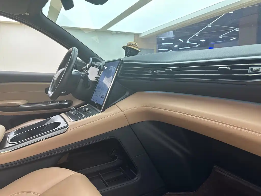 NIO ES6 — миниатюра 19