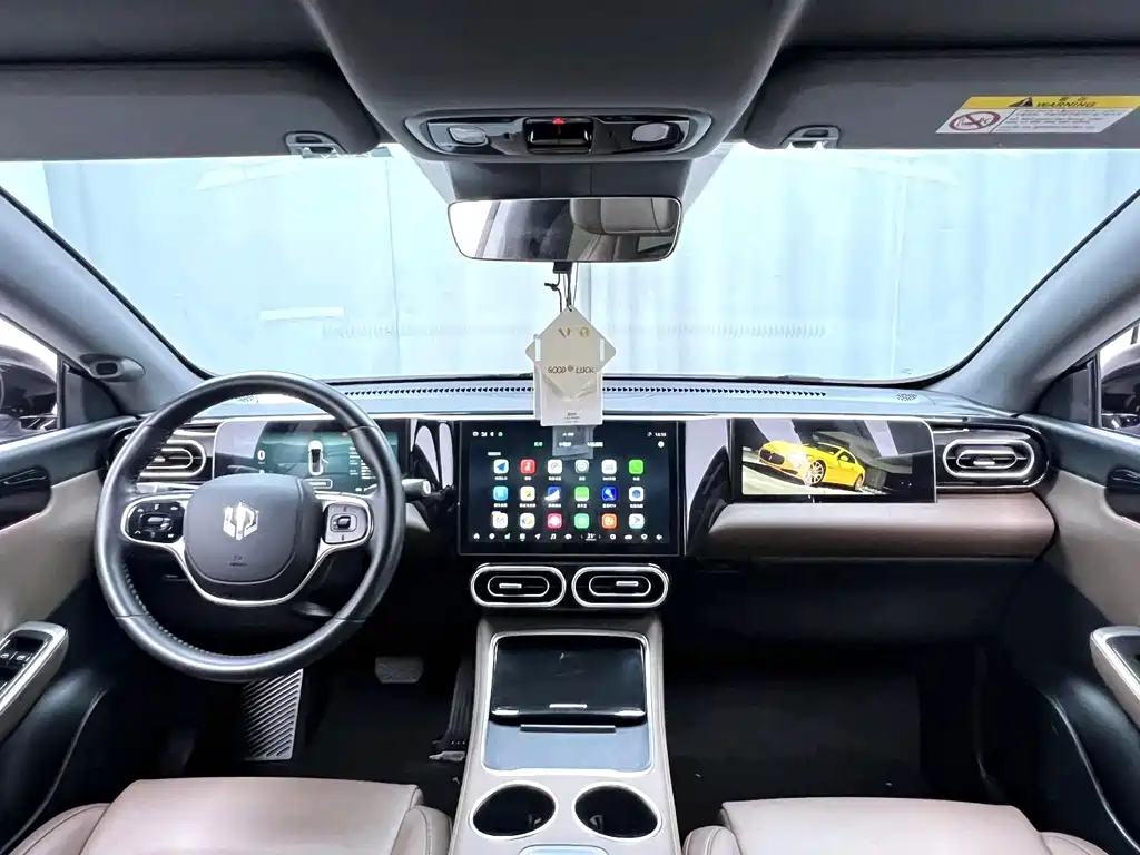 Leapmotor Leapmotor C01 — миниатюра 13