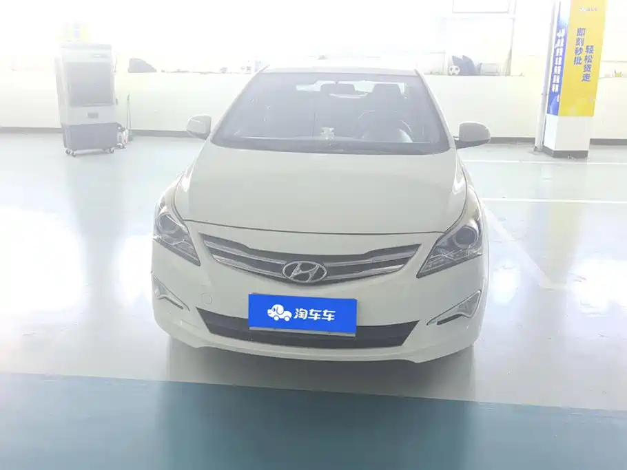 Hyundai Verna — миниатюра 2