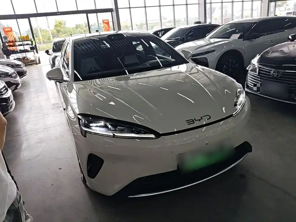 BYD Seal 07 DM-i — миниатюра 4