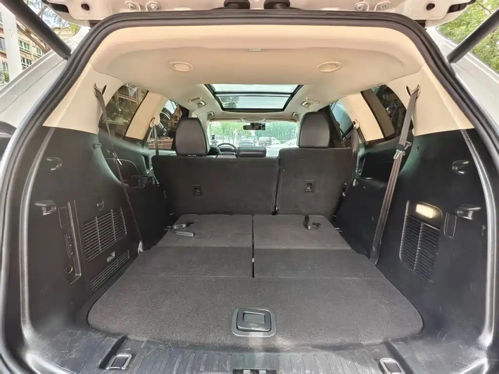 Ford Edge — миниатюра 21