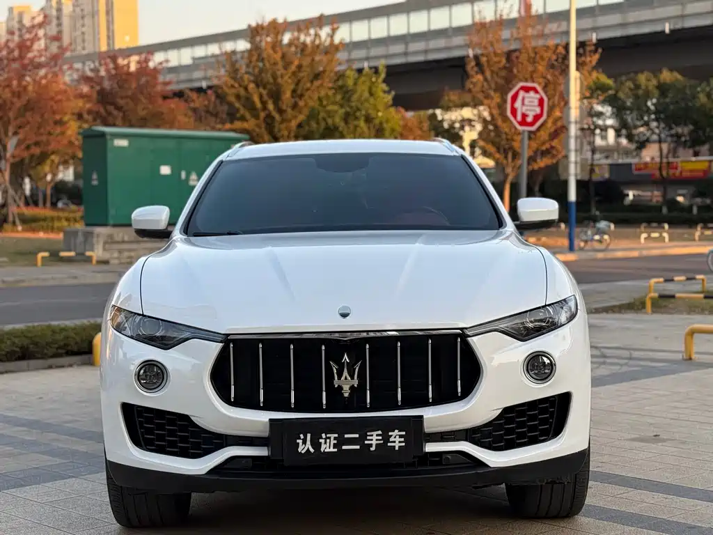 MASERATI LEVANTE