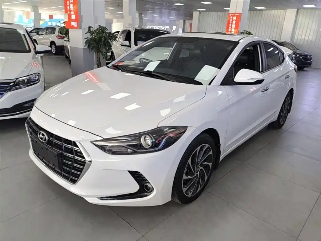 Hyundai Elantra 2019