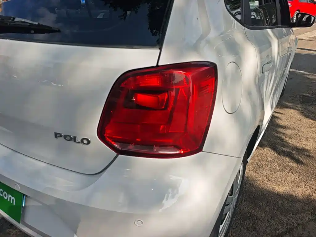 Volkswagen Polo — миниатюра 8