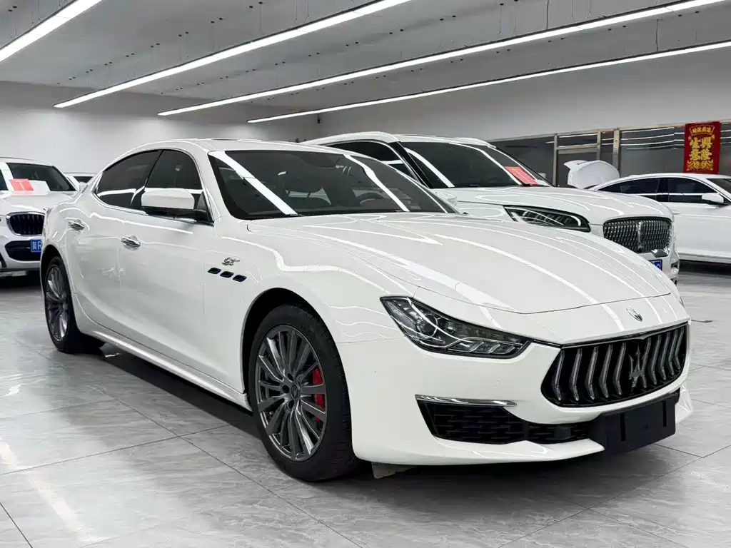 Maserati Ghibli — миниатюра 3