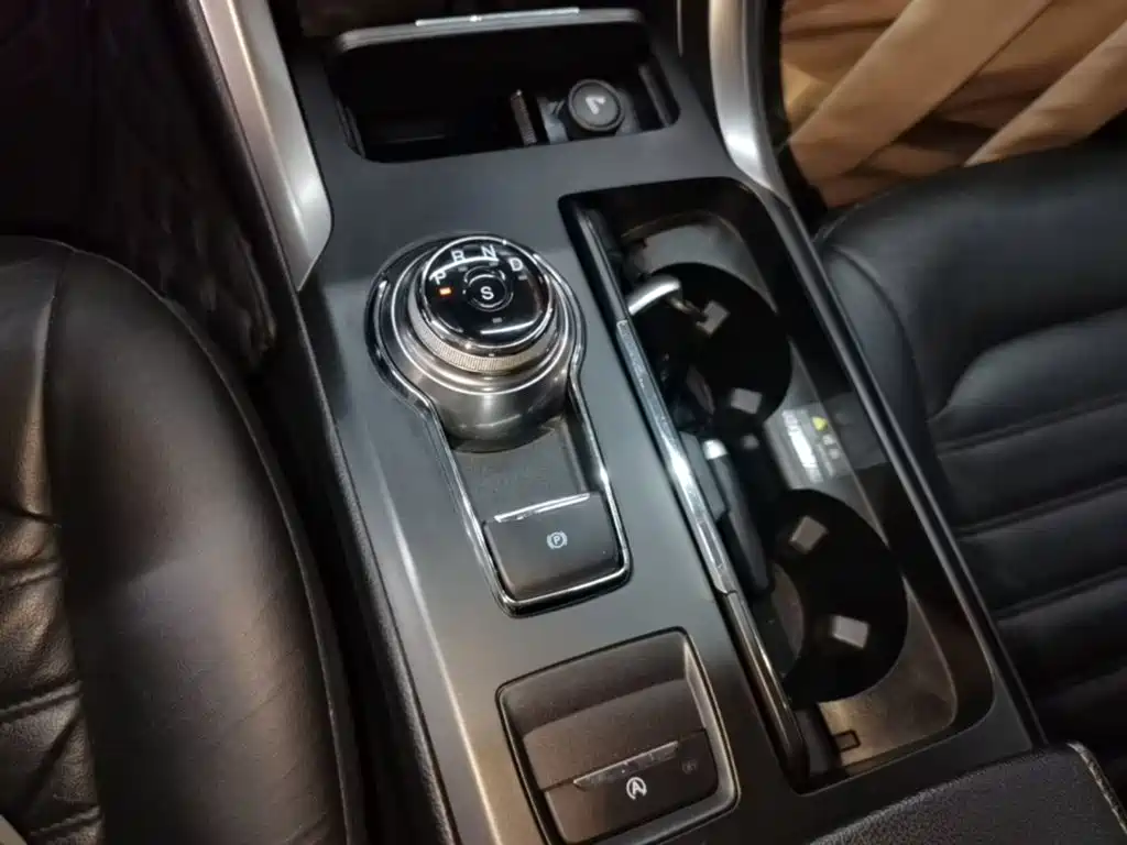 Ford Mondeo — миниатюра 14