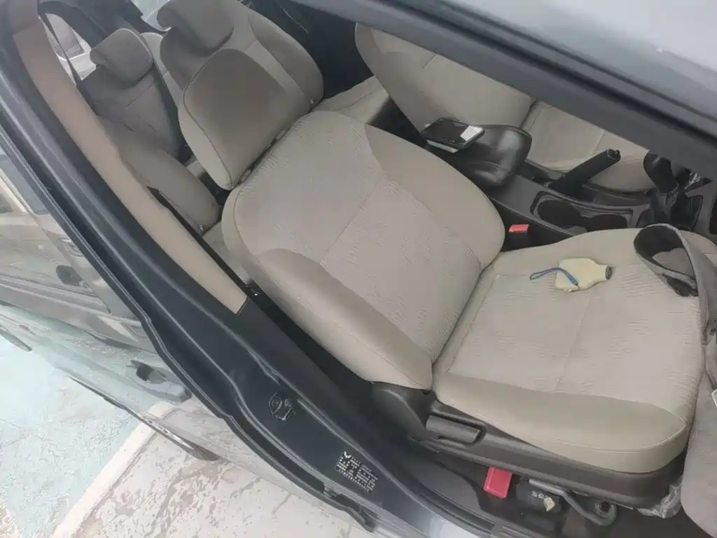 Wuling Rongguang V — миниатюра 25