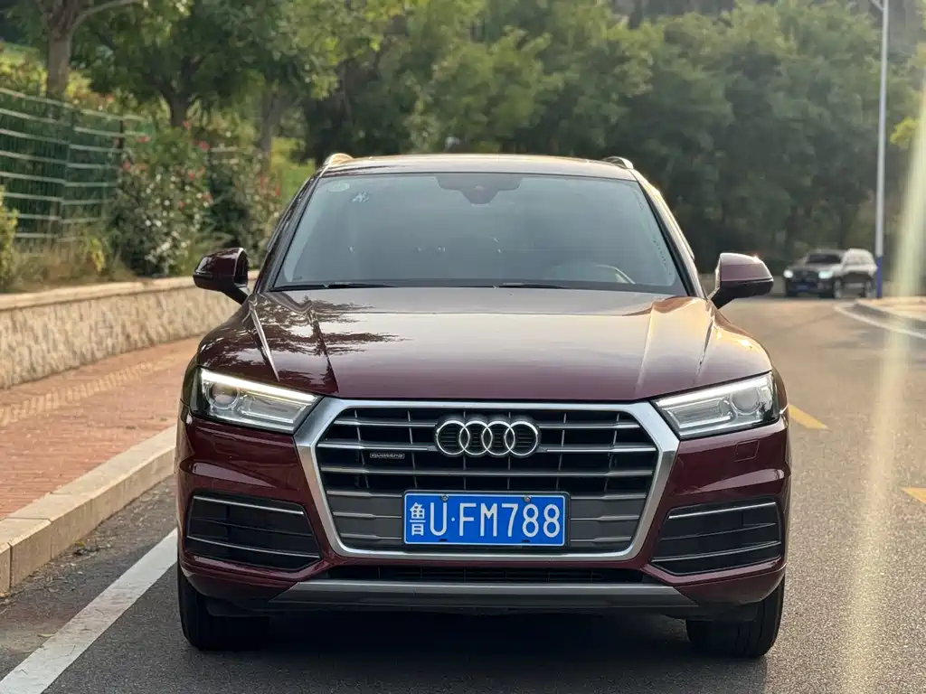 Audi Q5L — миниатюра 2