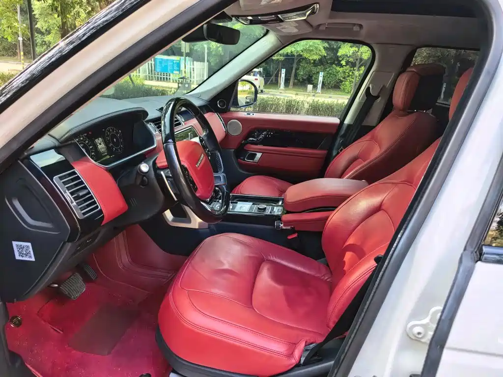 Land Rover Range Rover — миниатюра 7