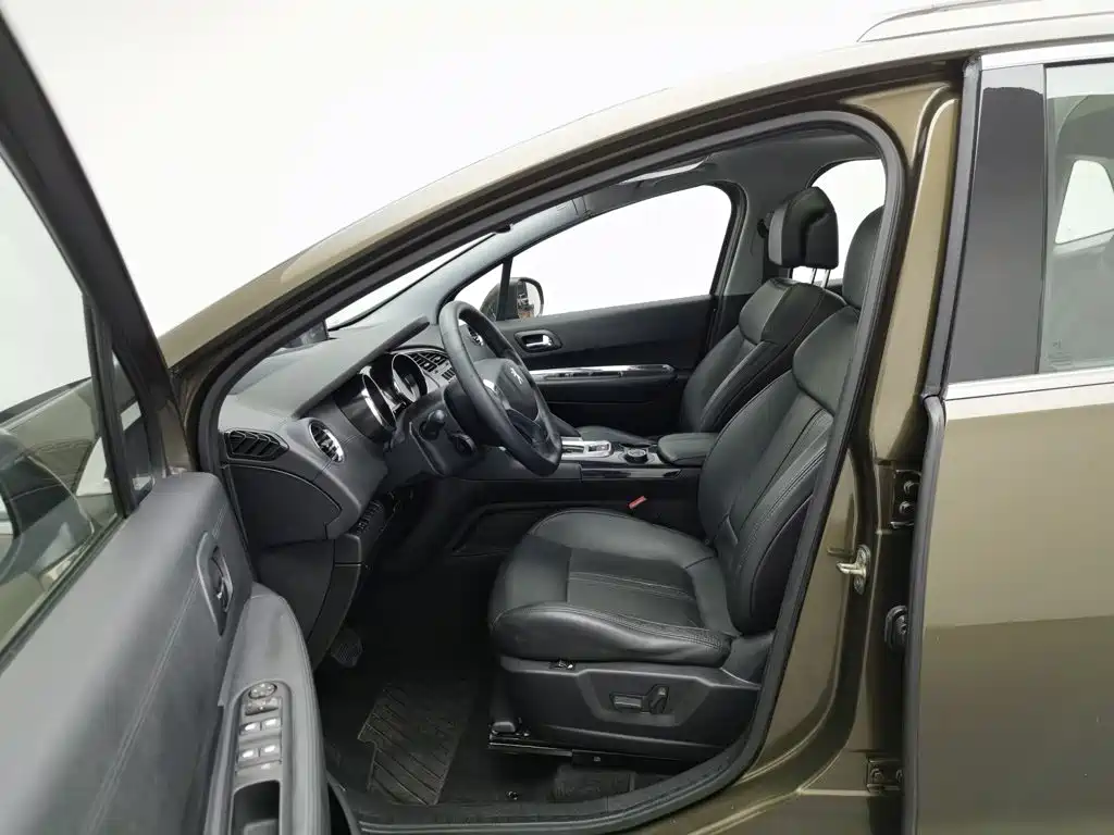 Peugeot 3008 — миниатюра 10