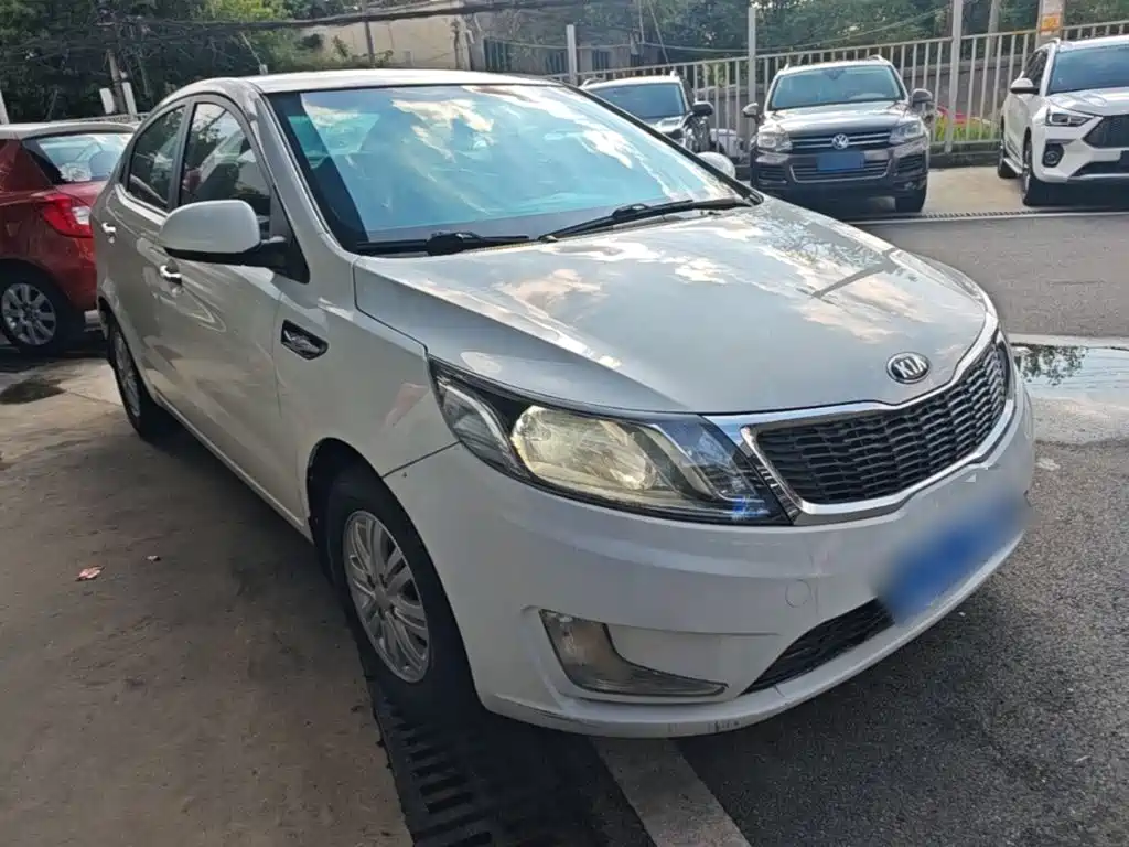 Kia K2 — миниатюра 4