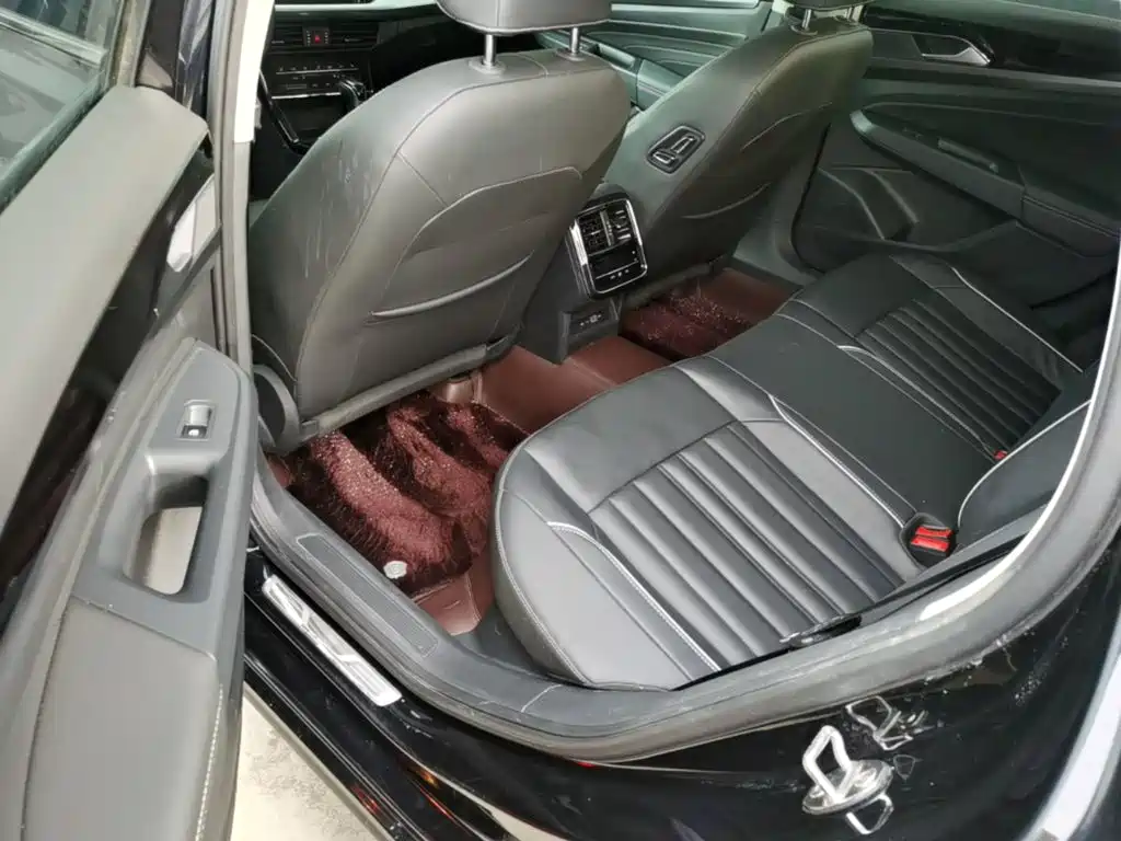 Volkswagen Passat — миниатюра 17