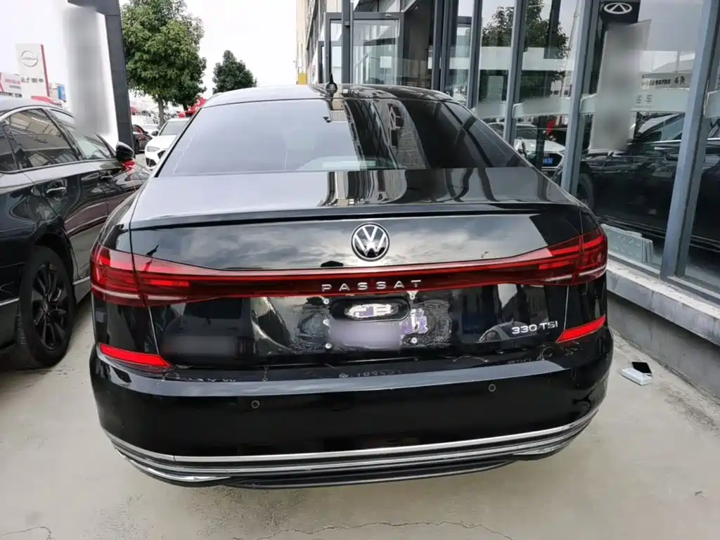 Volkswagen Passat — миниатюра 6