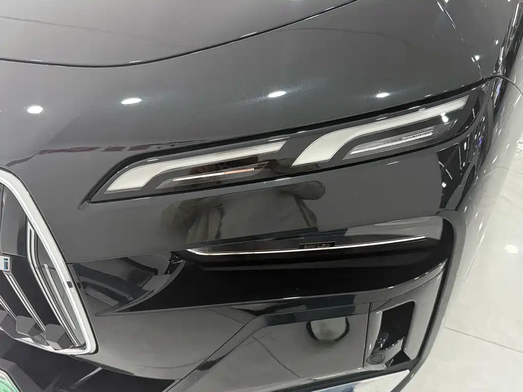 BMW i7 2023 eDrive50L Lead M Sport