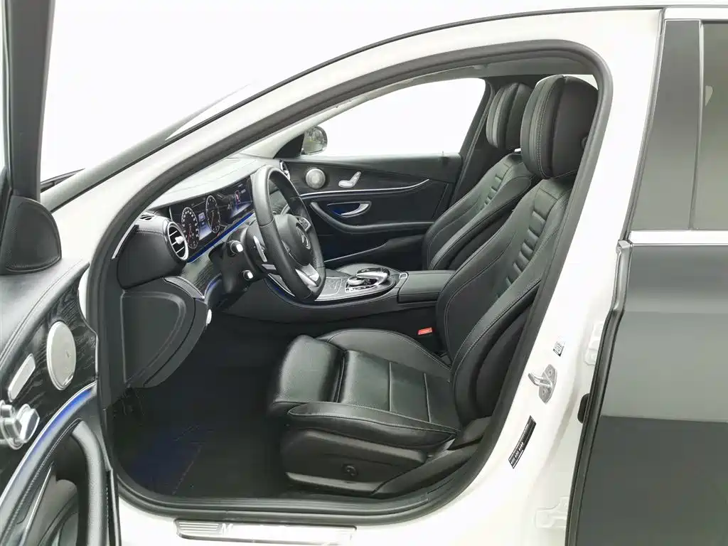 Mercedes-Benz E-Class E 2018 E 200 L Sport