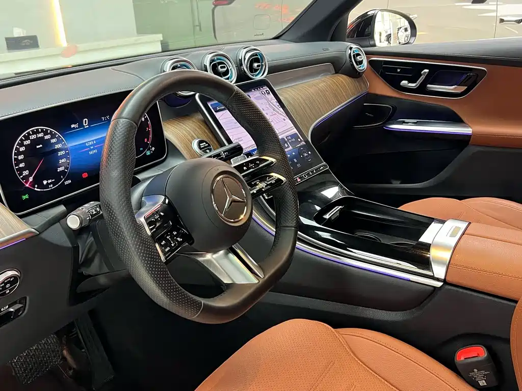 Mercedes-Benz GLC — миниатюра 8