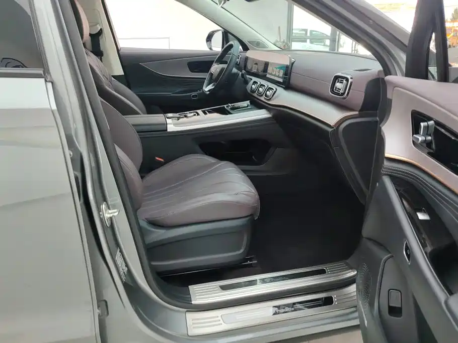 Chery Tiggo 9 C-DM — миниатюра 8
