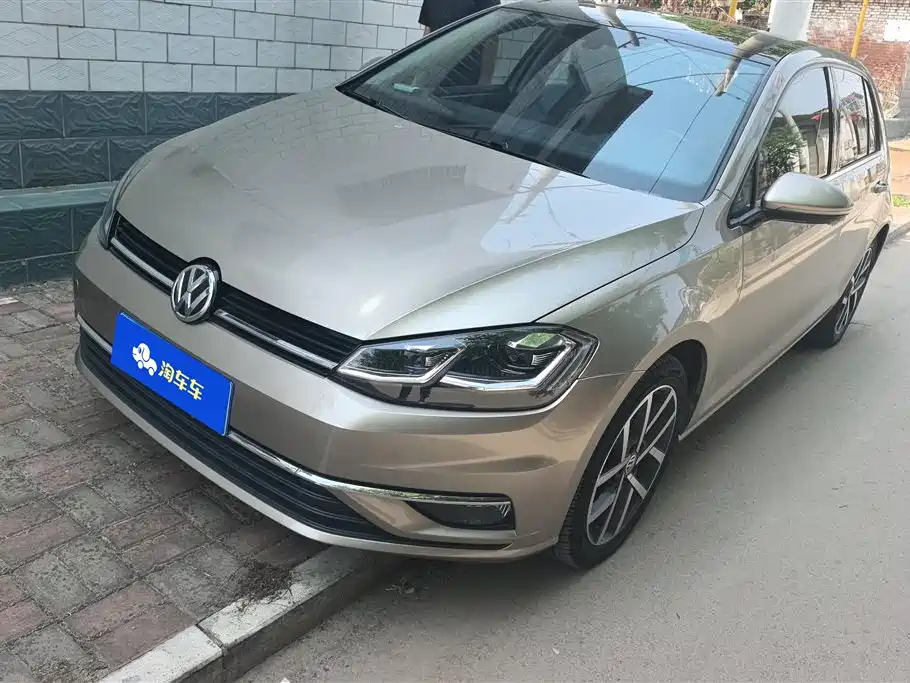 Volkswagen Golf 2020