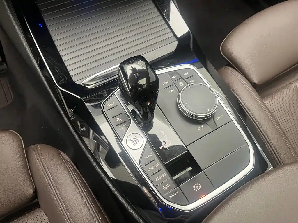 BMW X3 — миниатюра 27